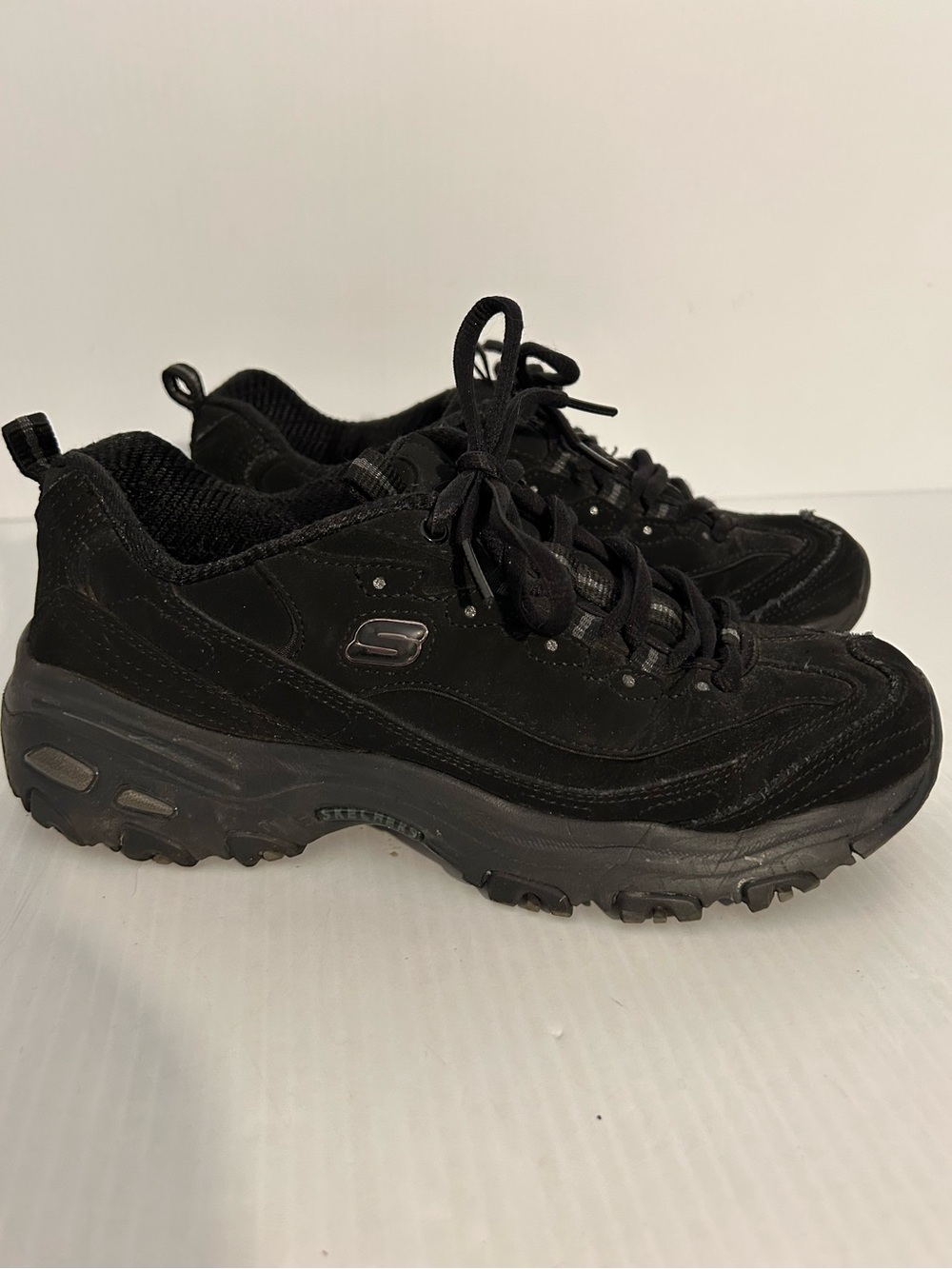Skechers D’Lites women’s 7.5